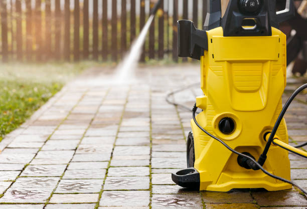 Best Driveway Pressure Washing  in Auburn, NE